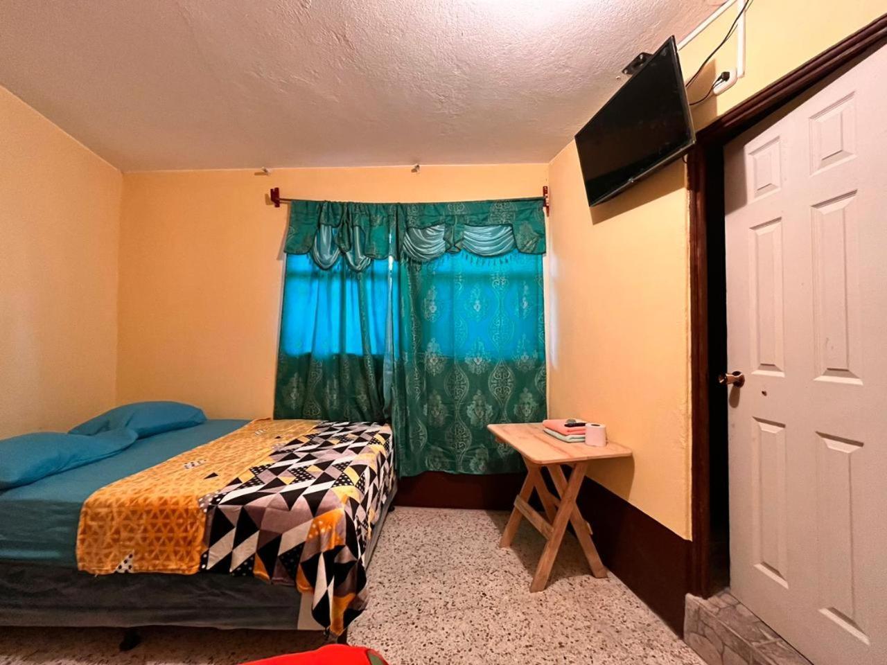 Hotel Canaan La Aurora Città del Guatemala Esterno foto